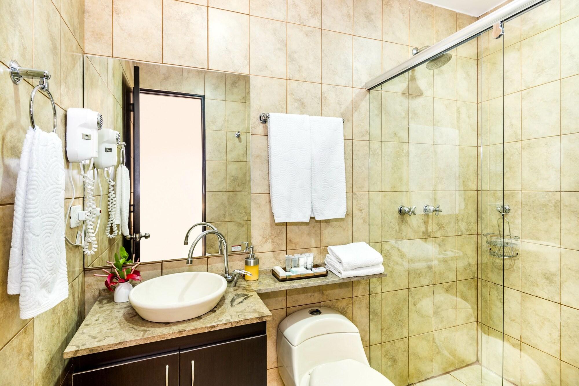 Matisse Hotel Bogota Bagian luar foto